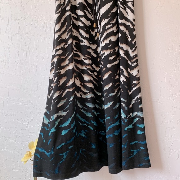 🔥Studio One Animal Print Maxi Dress Medium - Picture 4 of 11